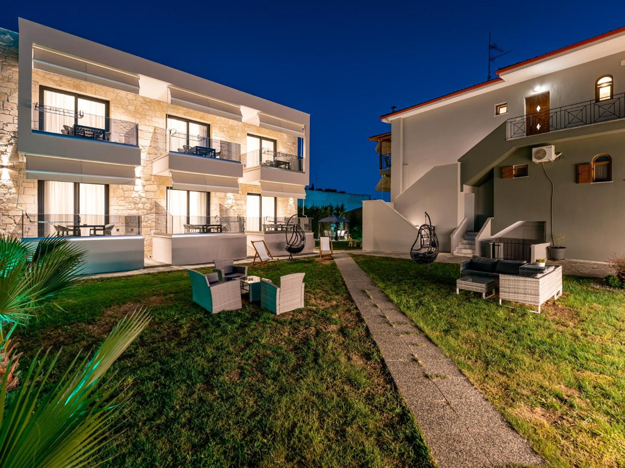 Antony'S Luxury Apartments Nikiti  Exterior foto