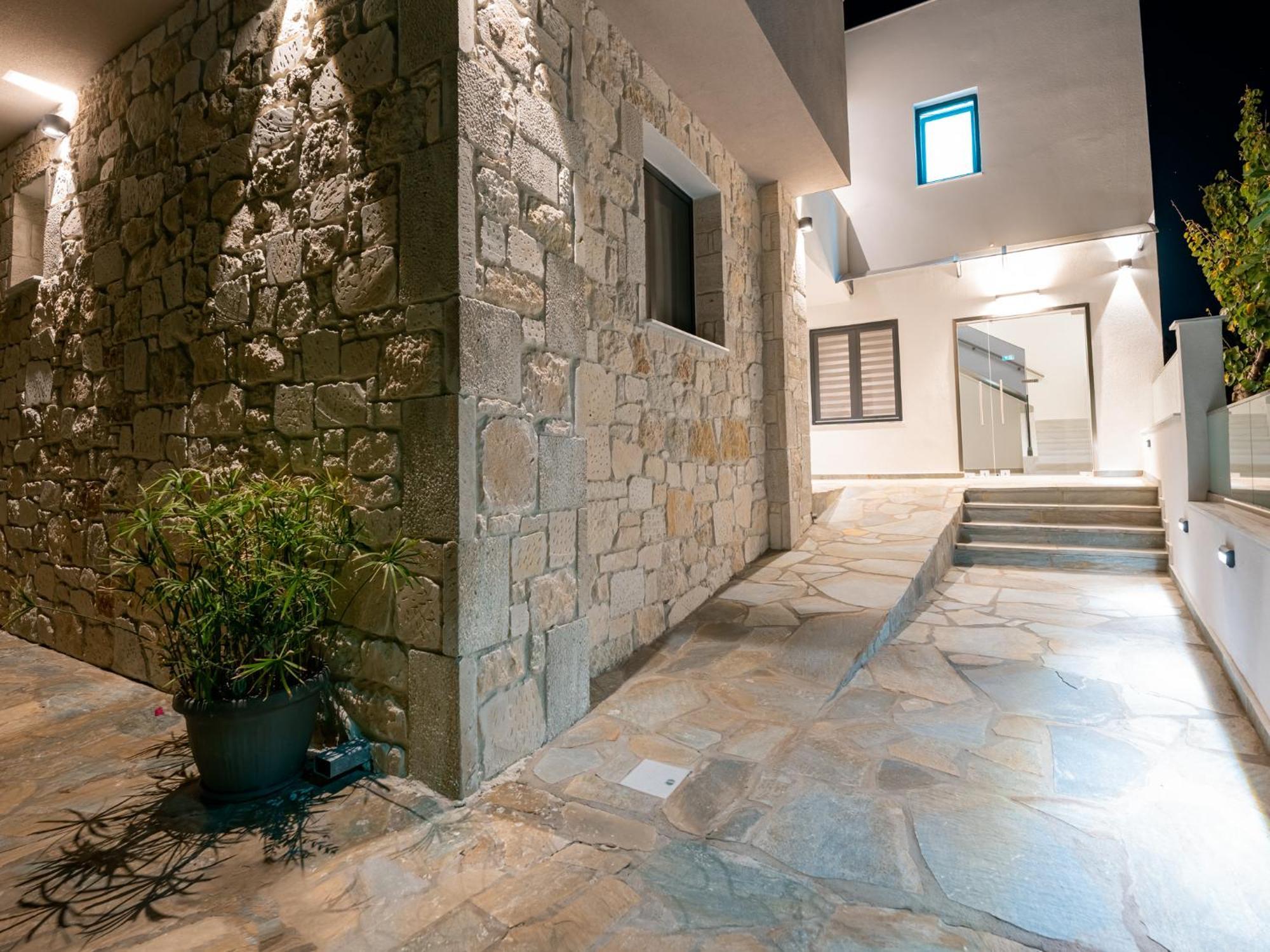 Antony'S Luxury Apartments Nikiti  Exterior foto