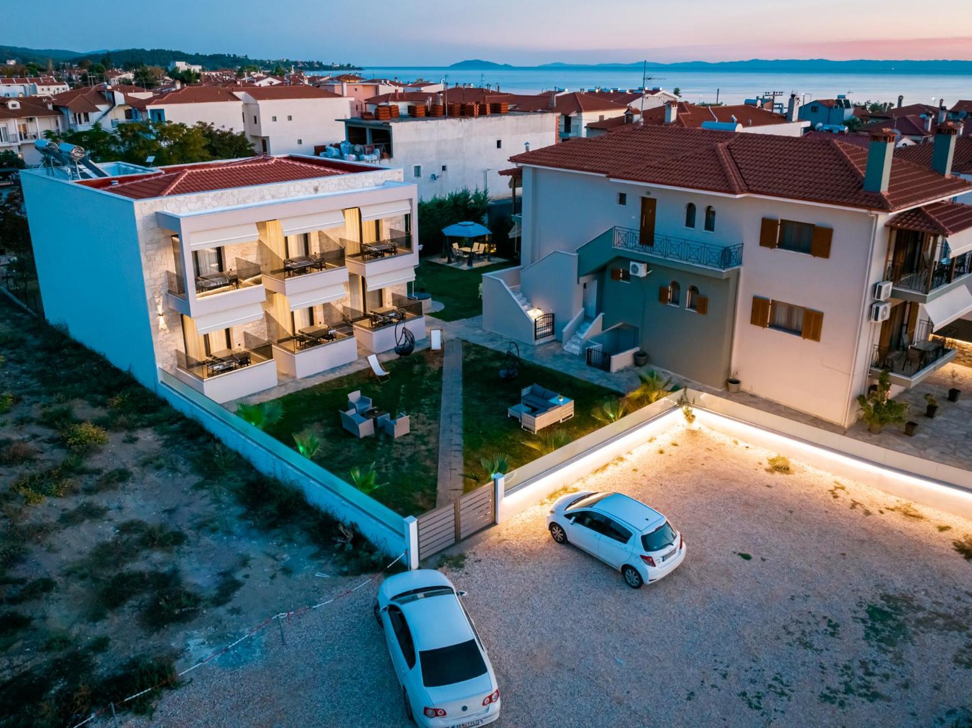 Antony'S Luxury Apartments Nikiti  Exterior foto